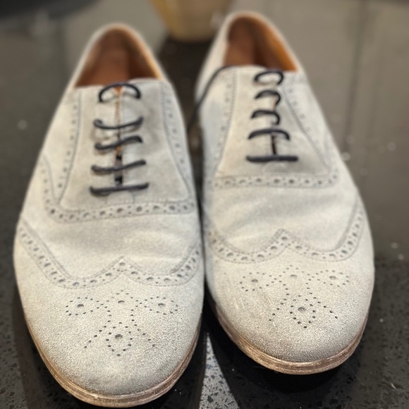 Dune London Men\'s Baby blue suede Oxford wingtip shoe size 12 (11.5 works well)
